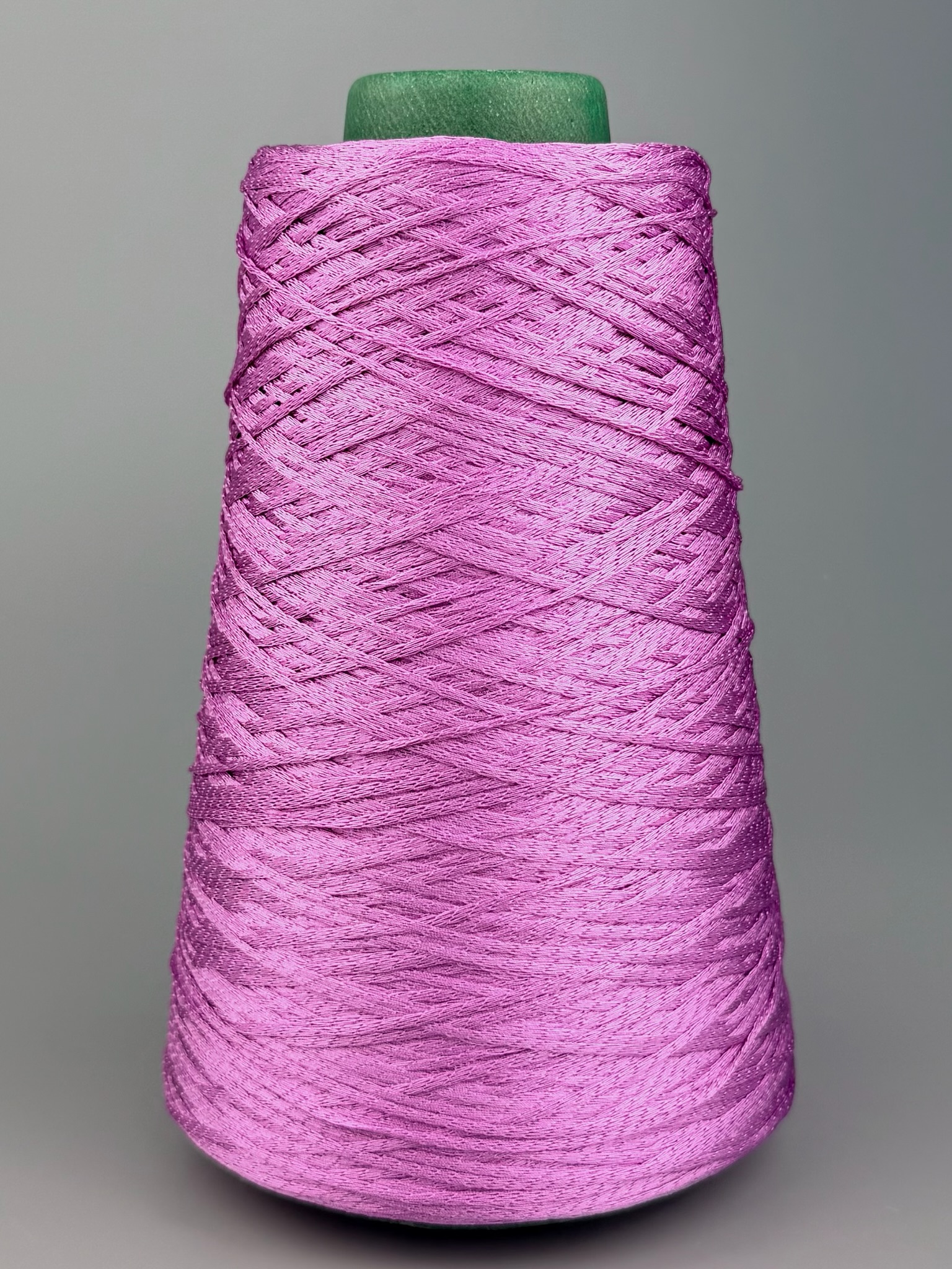 Art. Perla – Filato 100% Seta 390 m / 100 g col. Orchidea foto 2